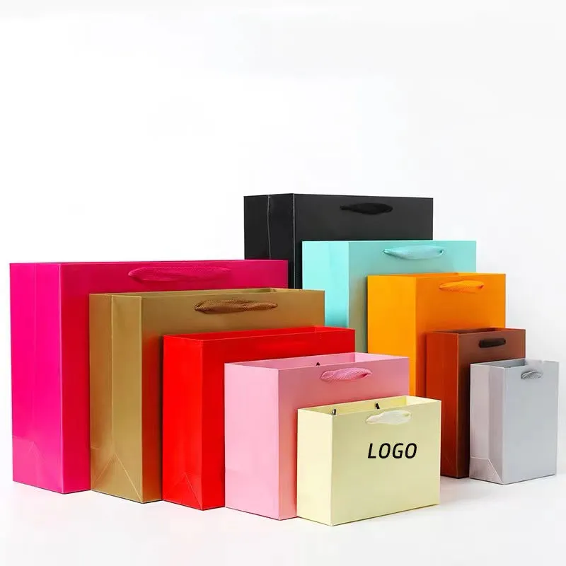 Wholesale Small Handle Shopping Clothing Gift Bag with Custom Logo