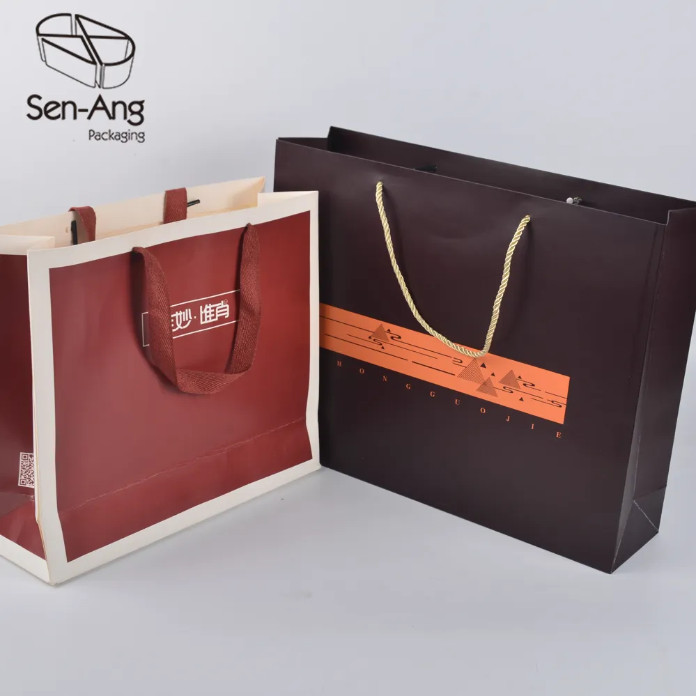 Wholesale Custom Large Luxury Take Away Paper Gift Bag with Logo