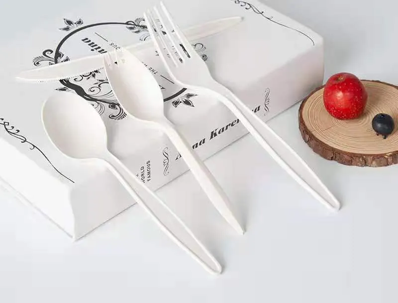 Disposable Smooth Line Unique Plastic Cutlery For Sale - Image 3